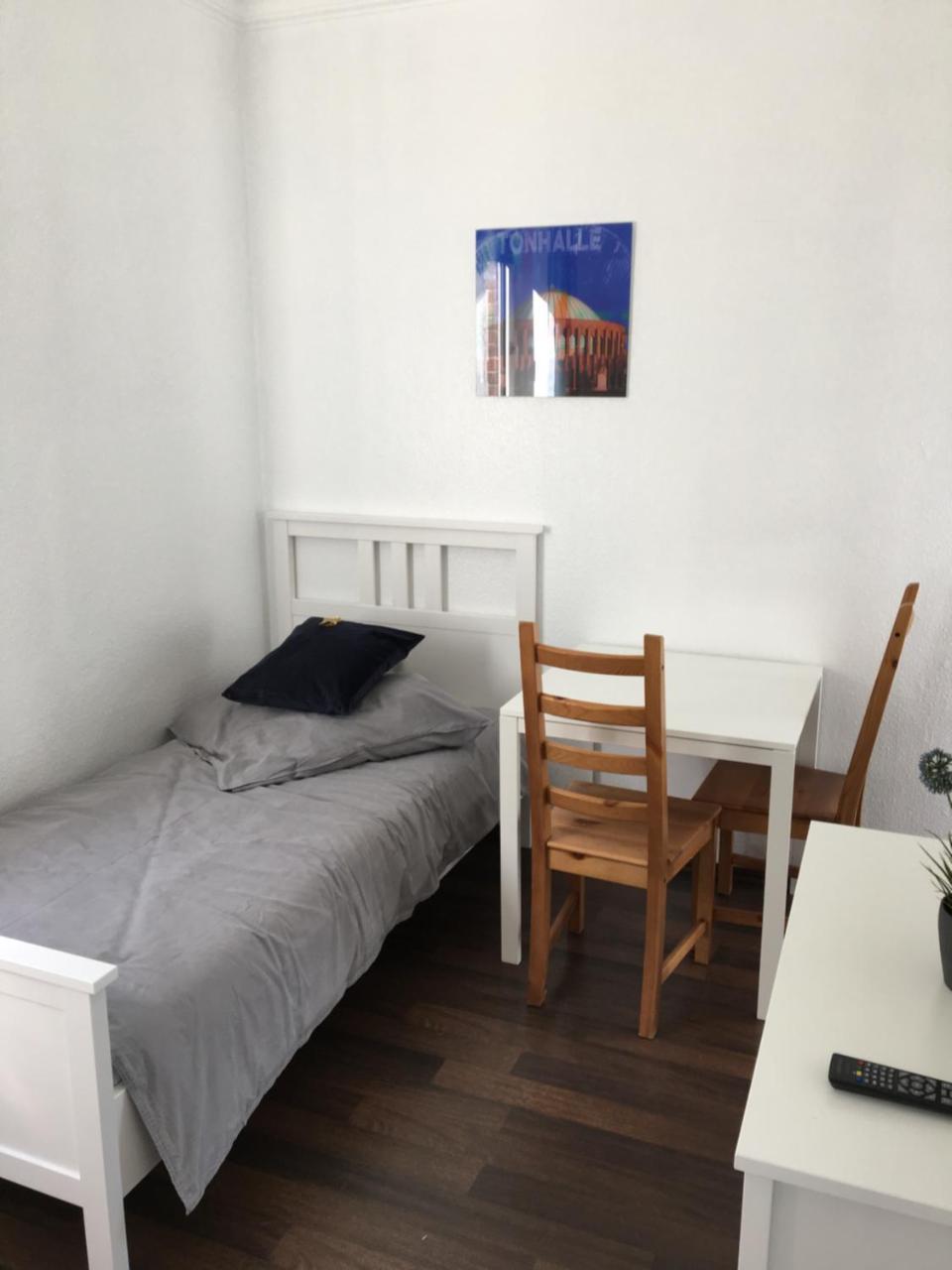 Zum Armen Mann Bed & Breakfast Dusseldorf Bagian luar foto