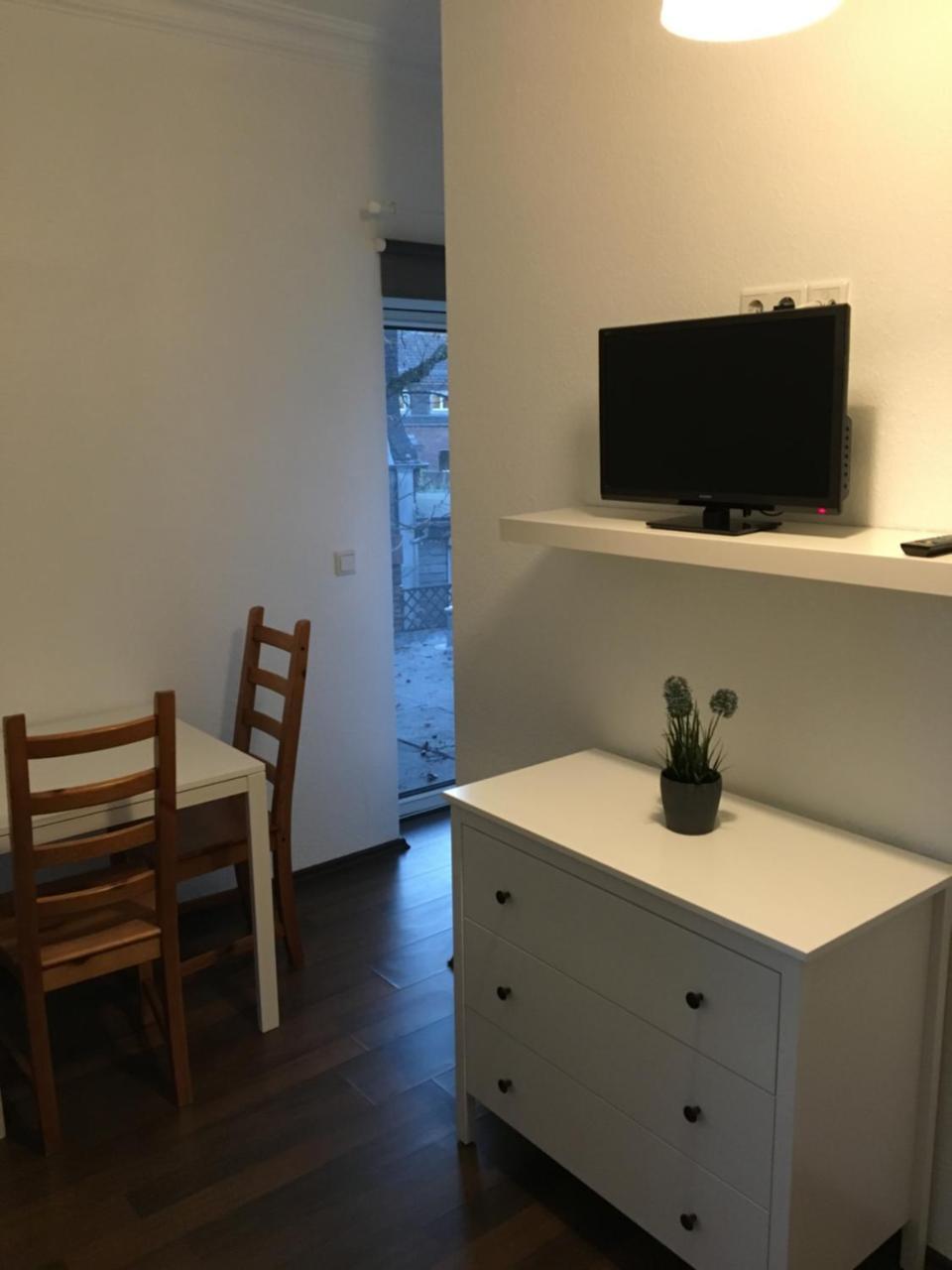 Zum Armen Mann Bed & Breakfast Dusseldorf Bagian luar foto